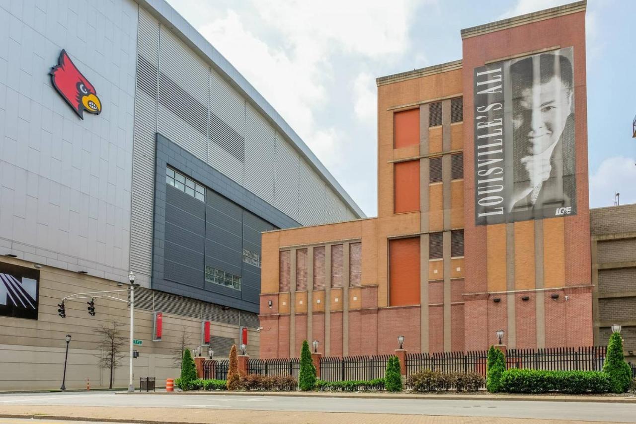Frontdesk Nulu Apts Louisville Luaran gambar